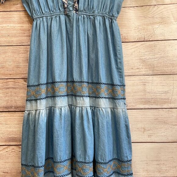 ANTHROPOLOGIE RED + OLIVE PEASANT MAXI DRESS IN BLUE CHAMBRAY - Picture 8 of 9